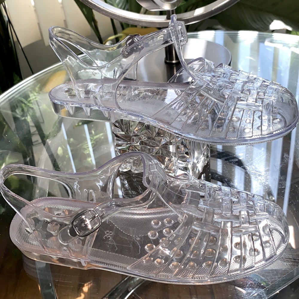Chinese Laundry Felix Clear PVC 1/2” Heel Sandals Size 7M